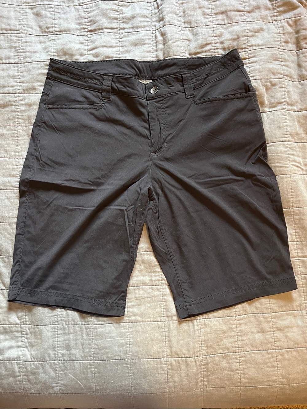 Eddie Bauer Women’s Hiking/Bermuda Shorts